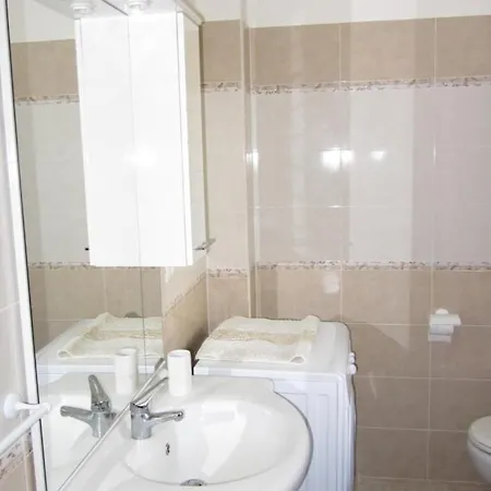 Le Palme سولاناس